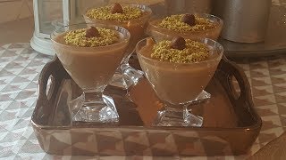 Crème Assida tunisienne aux noisettes  عصيدة البوفريوة التونسية [upl. by Suoivatco]