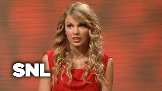 Hollywood Dish Taylor Swift  SNL [upl. by Marlowe]