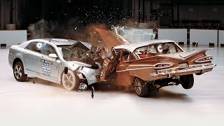 1959 Chevrolet Bel Air vs 2009 Chevrolet Malibu IIHS crash test [upl. by Anah987]