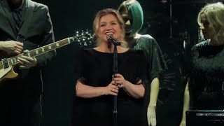 Kelly Clarkson covers Shallow  Lady Gaga amp Bradley Cooper Live [upl. by Ardehs]