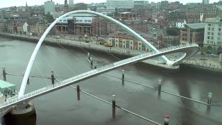 Timelapse of Gateshead Millennium Bridge [upl. by Javed645]