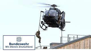 Kampfschwimmer  Kommando Spezialkräfte Marine  der Bundeswehr [upl. by Ihsoyim]