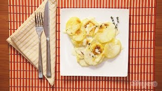 Tave me Patate dhe Krem qumeshti ne furre  Milk and potatoes casserole [upl. by Eityak]