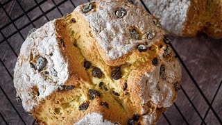 HOW TO MAKE TRADITIONAL IRISH RAISIN SODA BREAD [upl. by Aeriell]