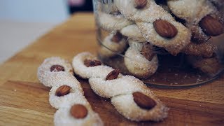 Biscotti pugliesi Con mandorle senza latte e senza uova [upl. by Broadbent]