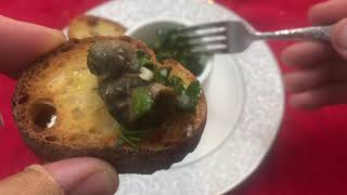 Maitre Jacques escargot Review  easy escargot in garlic butter recipe [upl. by Bettencourt]