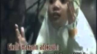 Hadad Alwi amp Sulis  Ummi [upl. by Attezi]