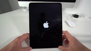 How to Force Turn OFFRestart iPad Pro 3rd Gen  Frozen Screen Fix [upl. by Ramas]