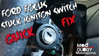 BATTERY MONITOR SYSTEM FUSE LOCATION AND REPLACEMENT FORD FOCUS MK3 20122018 [upl. by Ffoeg]