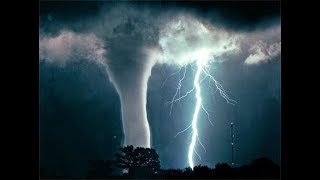 las tormentas mas grandes de america  Documentales en Español [upl. by Soracco]